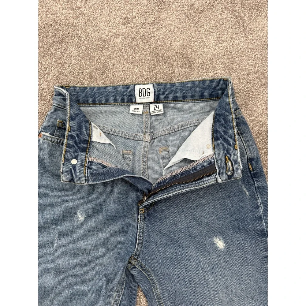 BDG Urban Outfitters Women's Mom High Rise Denim Jeans Blue Size 24 - Picture 3 of 8